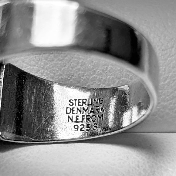 N.E. From Denmark Vintage Sterling Silver & Tiger's Eye Modernist Ring Size 8 - Picture 7 of 8